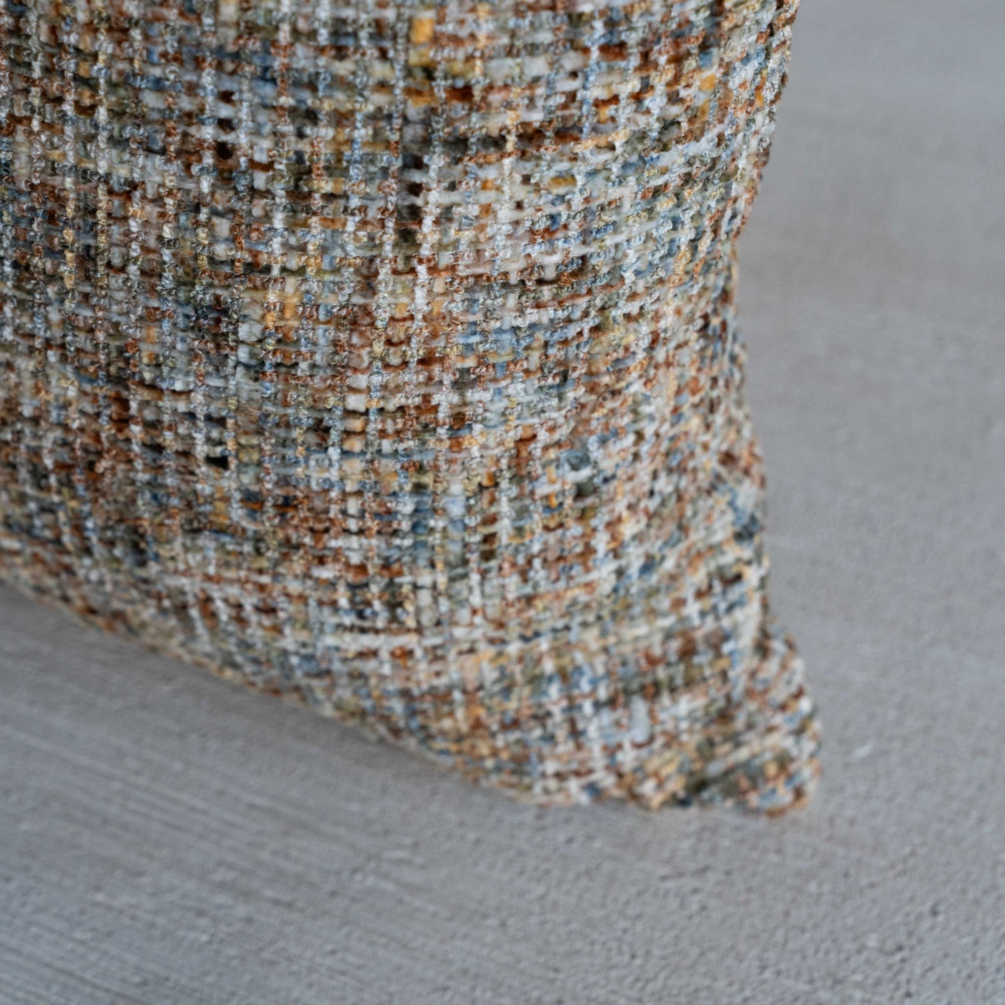 Blendform – Multi Color Cushion Cover