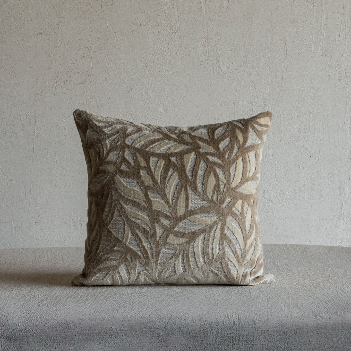 Leaf Carve Modern Cushion Cover