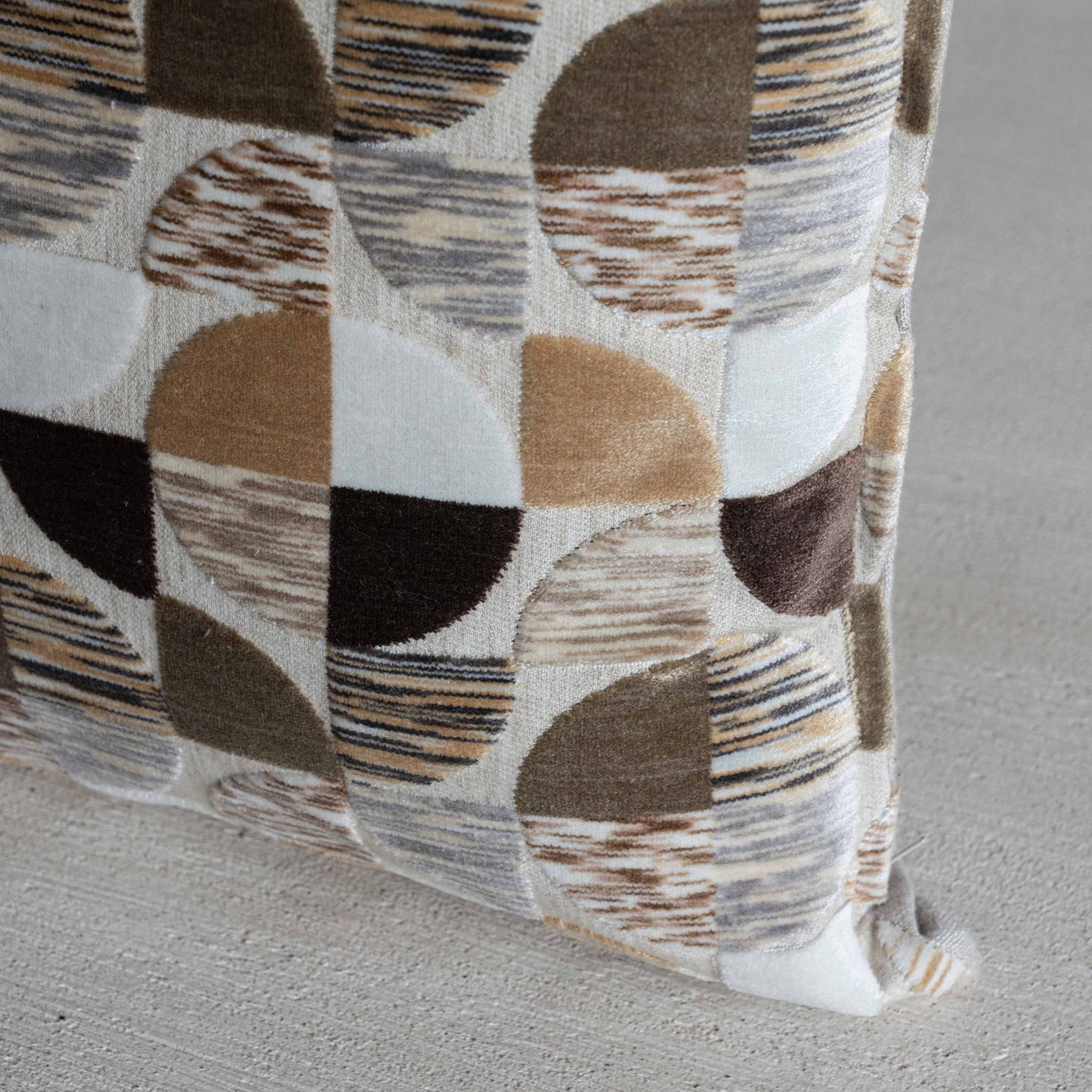 Forma – Atlas Cushion Cover
